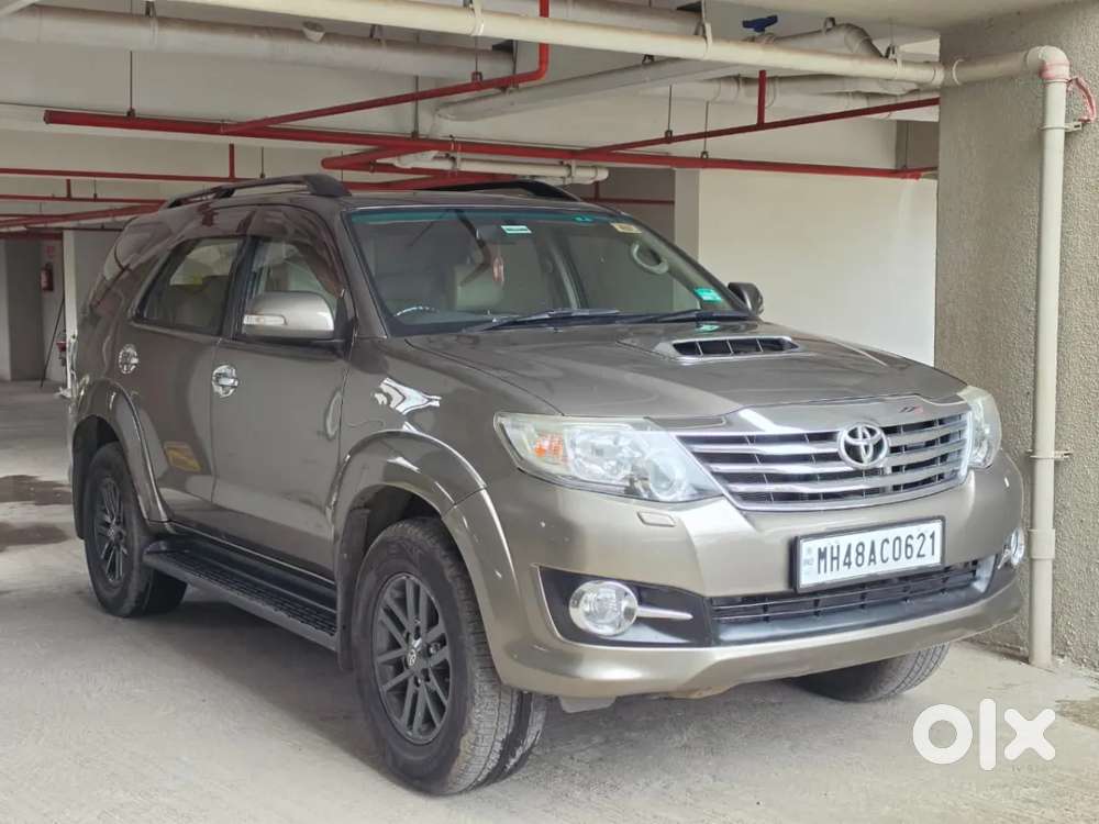 Toyota Fortuner 4x2 At, 2015, Diesel