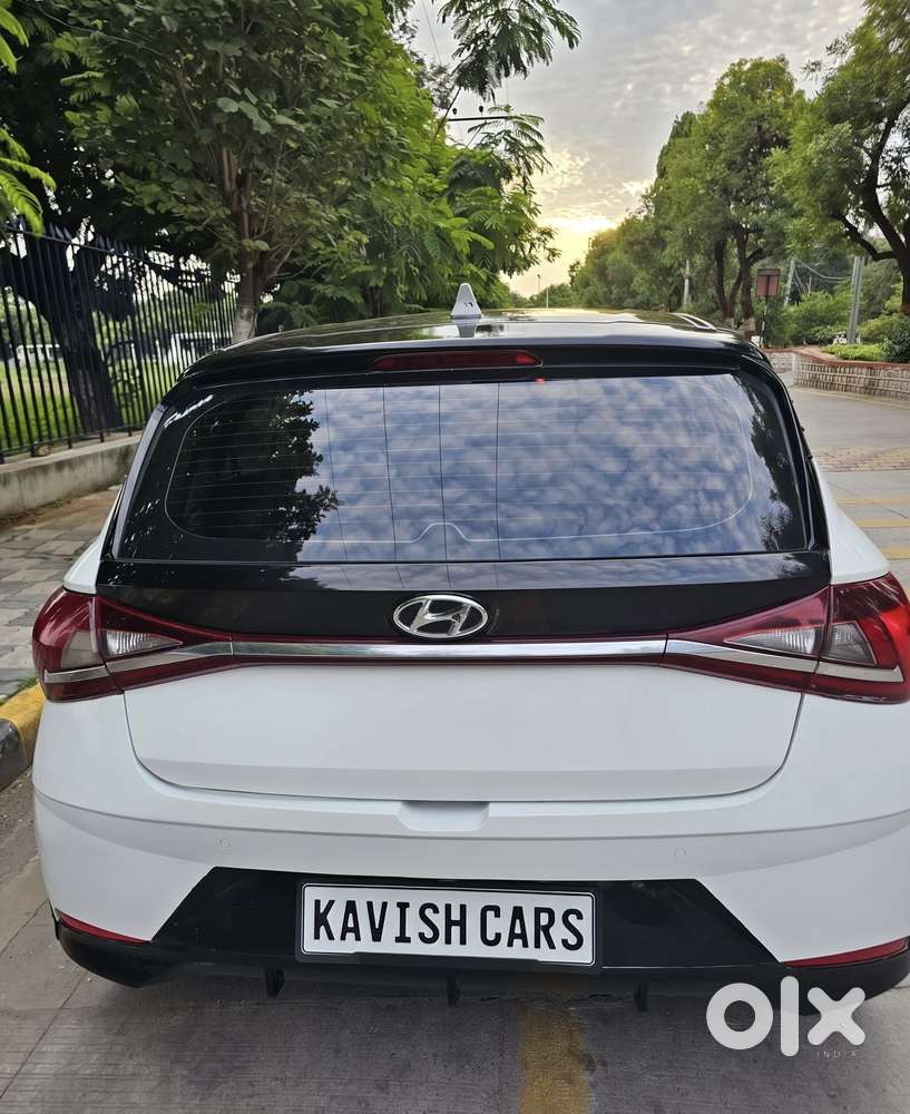 Hyundai I20 Sportz 1.2 Mt Dual Tone, 2021, Diesel
