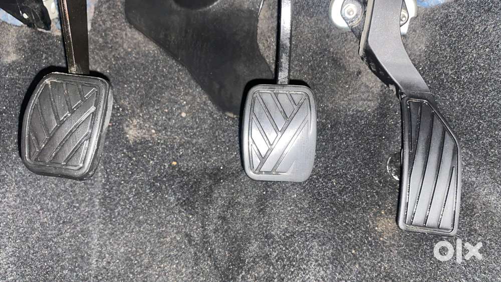 Maruti Suzuki Swift Vxi, 2015, Petrol