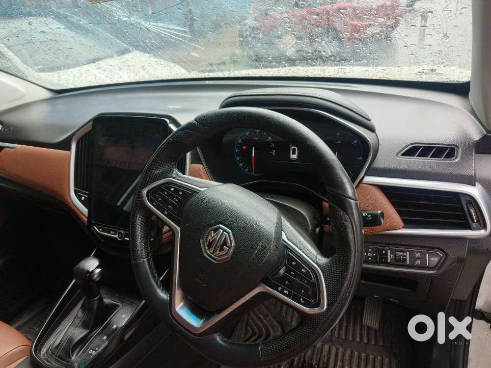 Mg Hector Plus 1.5 Sharp Turbo Cvt 6 Str, 2021, Petrol