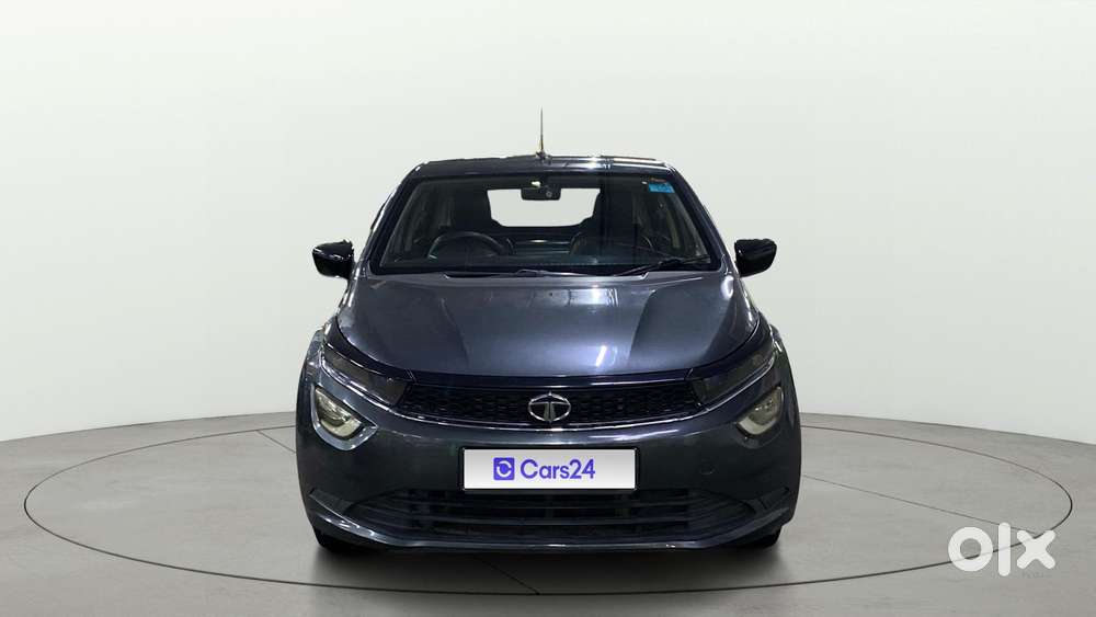 Tata Altroz 1.2 Xe Plus Petrol, 2022, Petrol