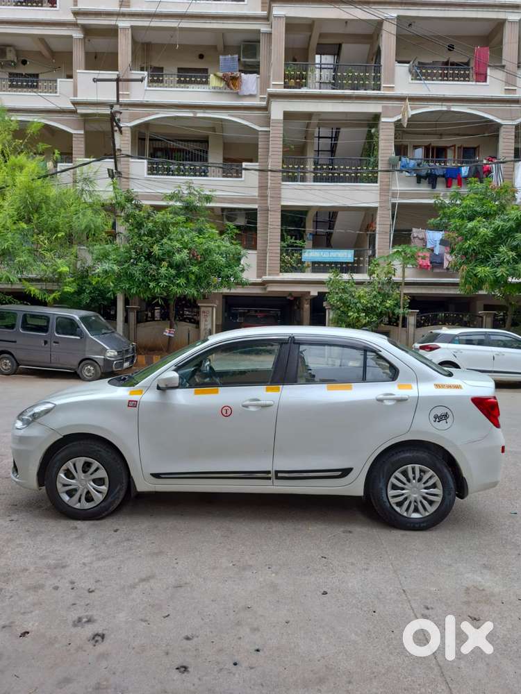 Maruti Suzuki Swift Dzire 1.2 Vxi Bsiv, 2023, Cng & Hybrids