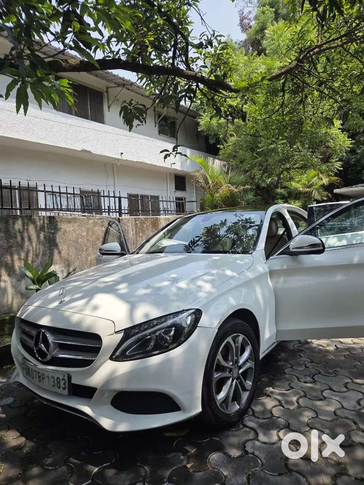 Mercedes-benz C Class 2016 Diesel 86000 Km Driven