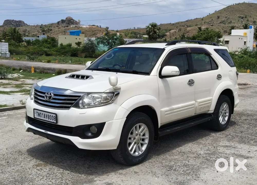 Toyota Fortuner (trd)