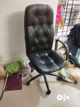 Executive on sale chair olx