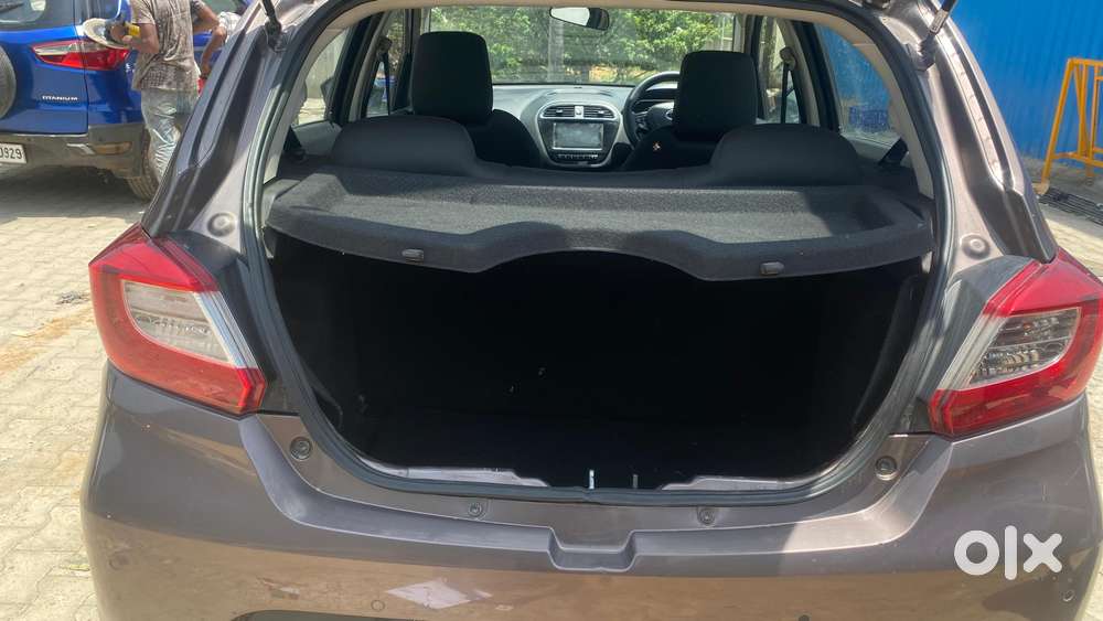 Tata Tiago Xza Plus, 2019, Petrol