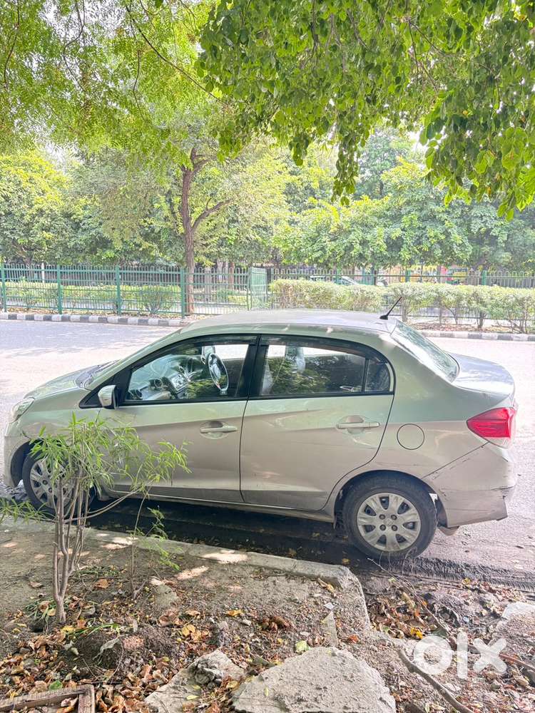 Honda Amaze Petrol 2013