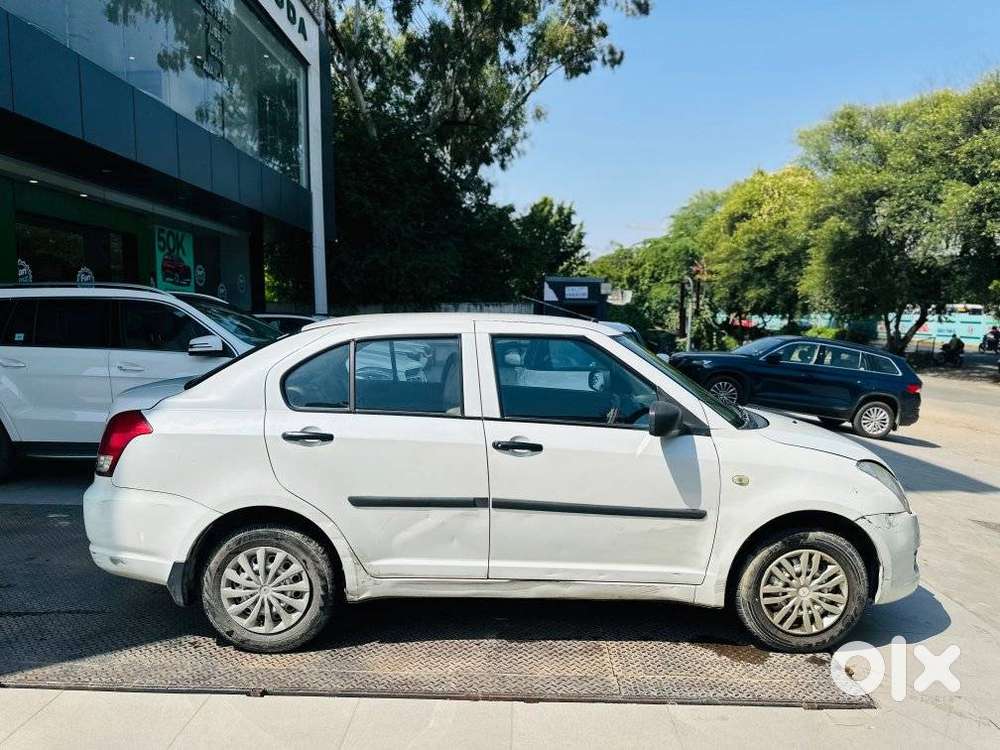 Maruti Suzuki Dzire 1.2 Lxi, 2009, Petrol