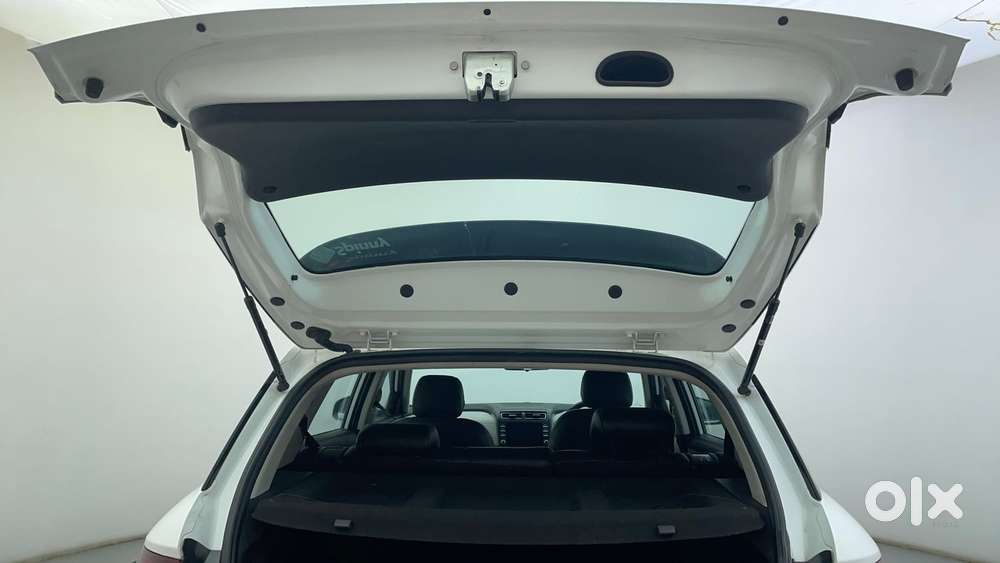Hyundai Creta 1.5 Ex Petrol, 2023, Petrol