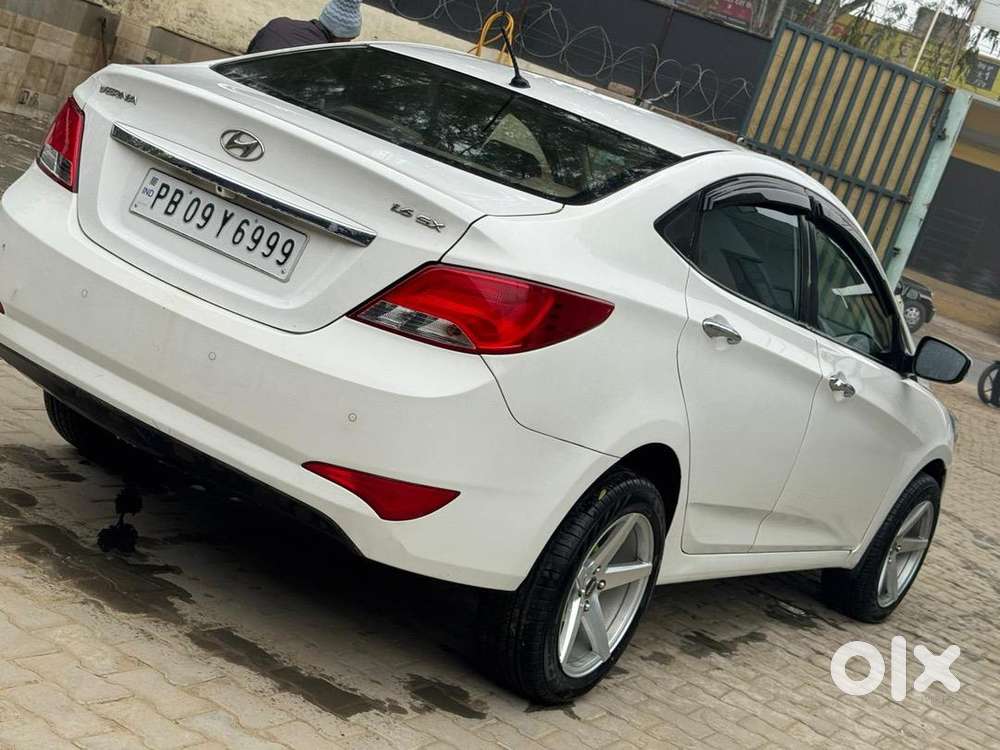 Hyundai Petrol Automatic 2015