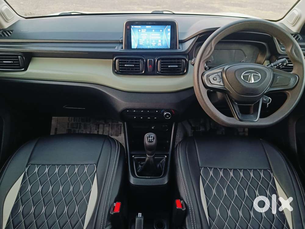 Tata Punch, 2023, Petrol