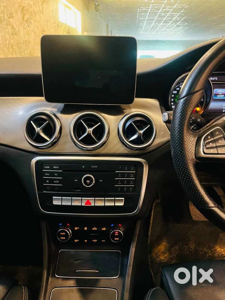 Mercedes-benz Gla Class 200 Cgi Activity Edition, 2019, Petrol