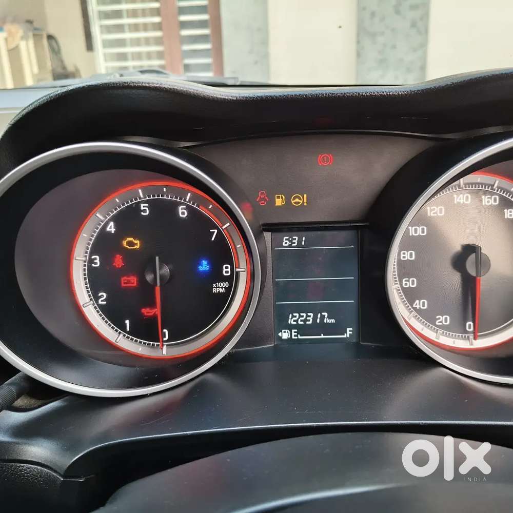 Maruti Suzuki Swift Petrol 2021