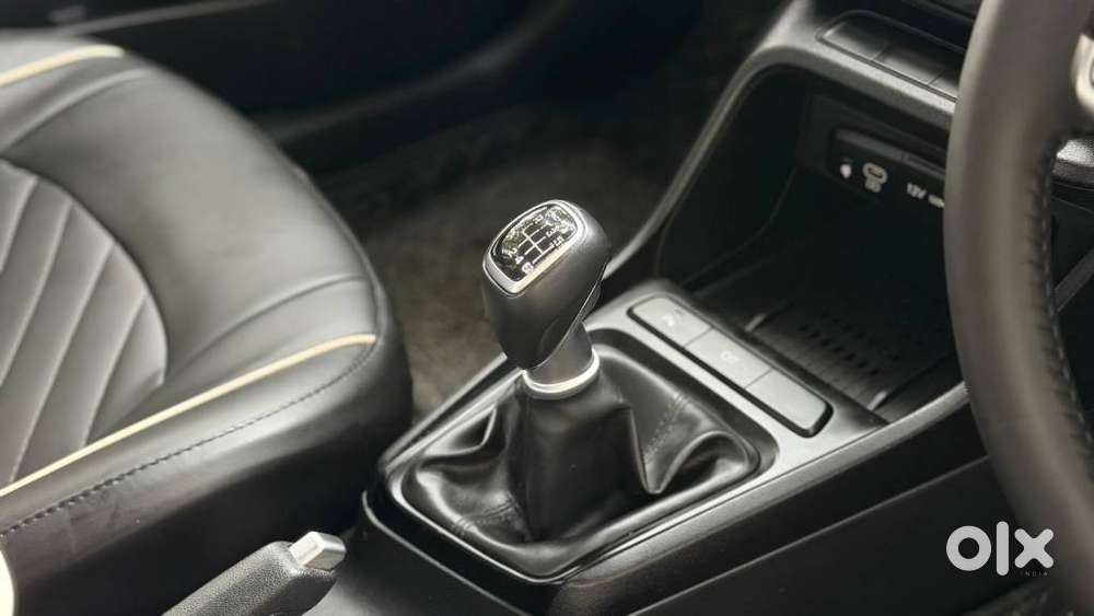 Hyundai Verna 1.5 Sx Petrol Mt, 2024, Petrol