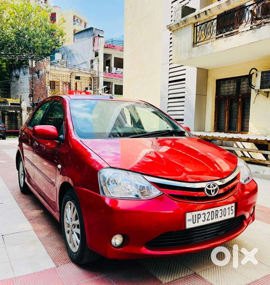 Toyota Etios Cross 1.2l G, 2011, Petrol