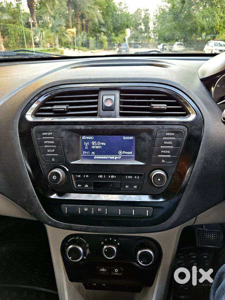Tata Tiago 1.2 Revotron Xza, 2018, Petrol