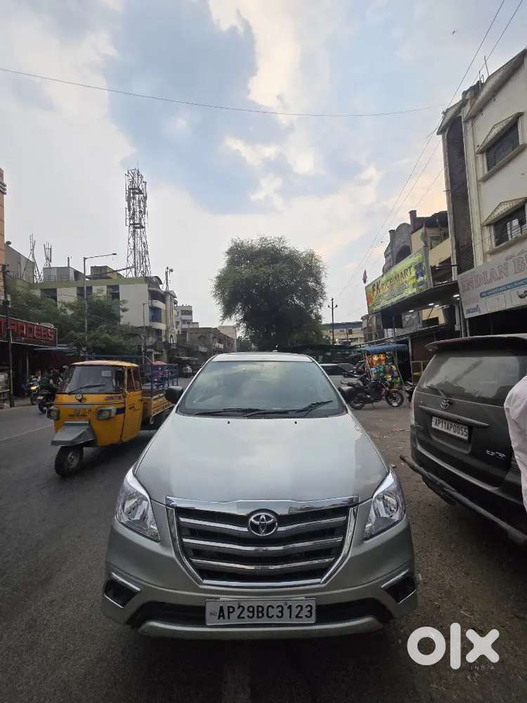 Toyota Innova 20008 Diesel 220000 Km Driven