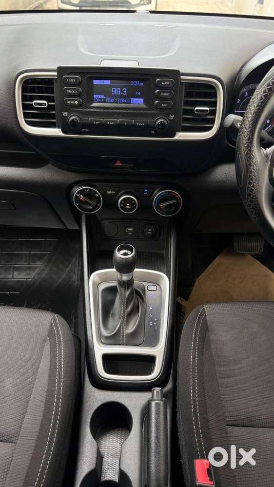 Hyundai Venue, 2021, Petrol