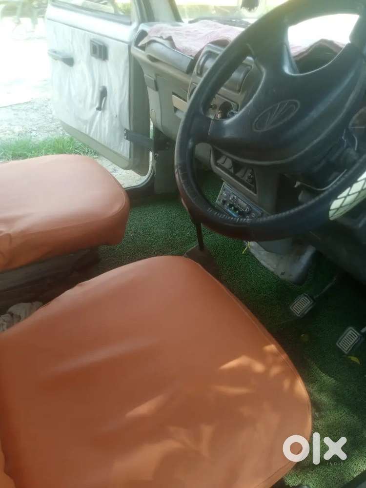 Mahindra Bolero Neo 2008 गाड़ी का फोटो जिस तरह से है इस तरह से गाड़ी ह