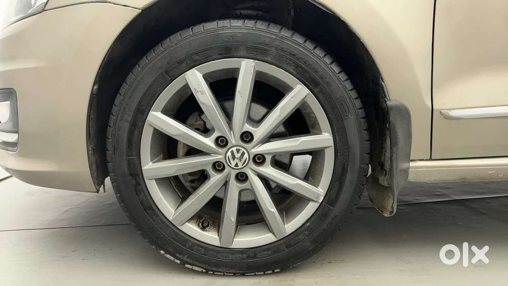 Volkswagen Vento 1.2l Tsi Highline Plus At Petrol, 2019, Petrol