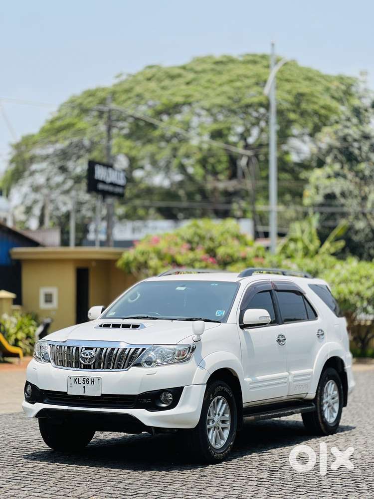 Toyota Fortuner 3.0 4x2 Automatic, 2013, Diesel