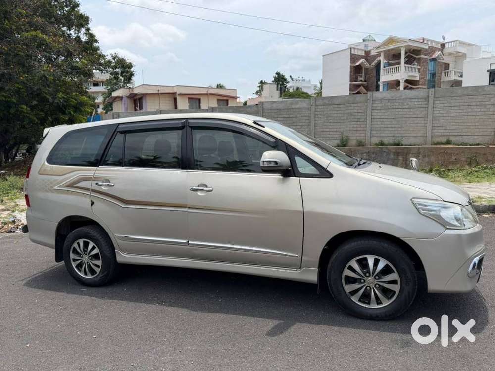 Toyota Innova 2.5 Z Diesel 7 Seater, 2015, Diesel