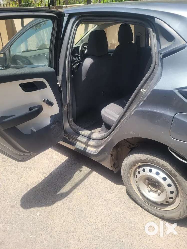 Price 6 Lac Negotiable