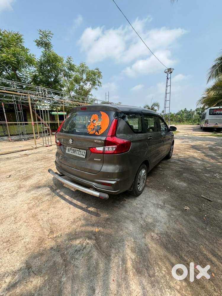 Maruti Suzuki Ertiga 2023 Petrol 125000 Km Driven
