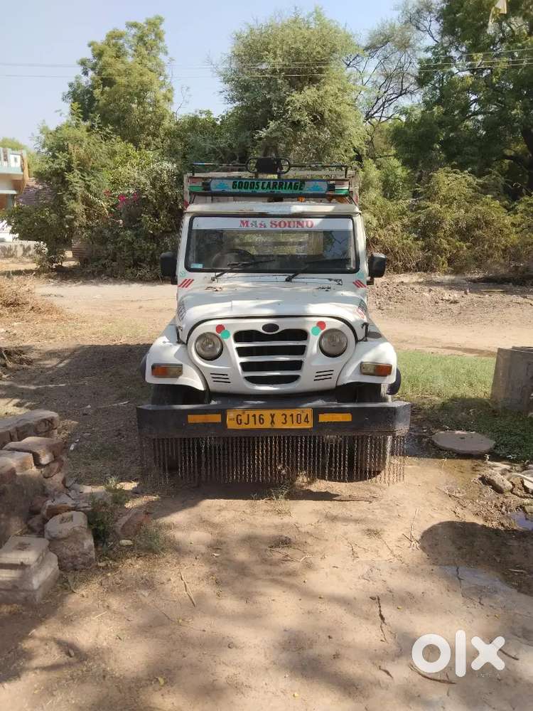 गाड़ी बहुत अच्छी है महिंद्रा
