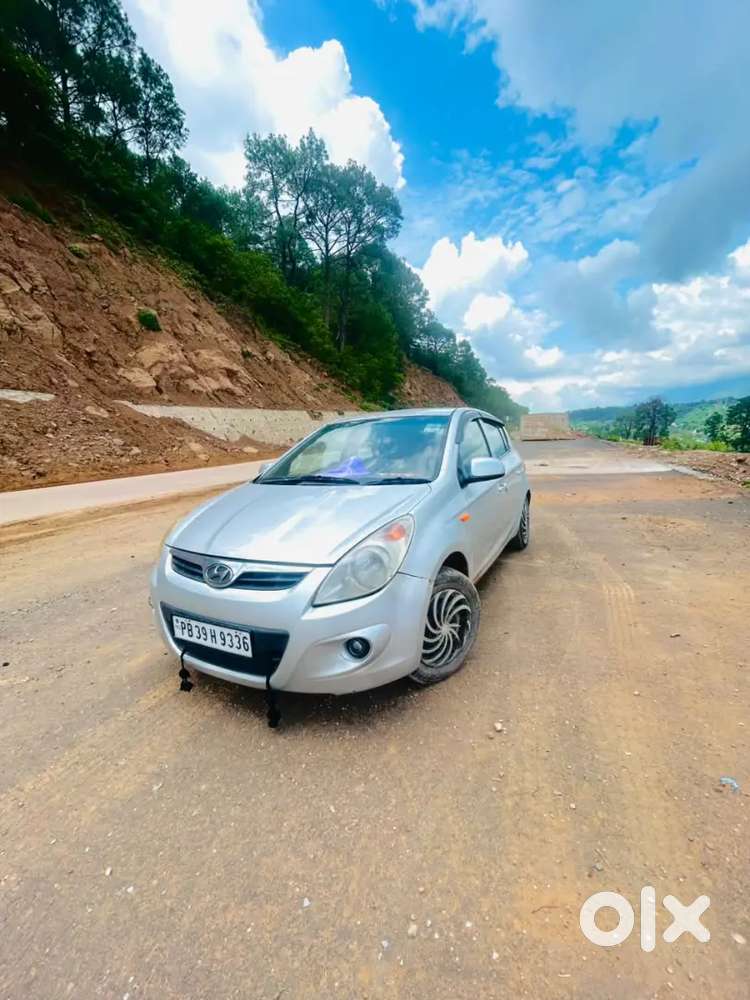 Hyundai I20 Magna 2040 Car