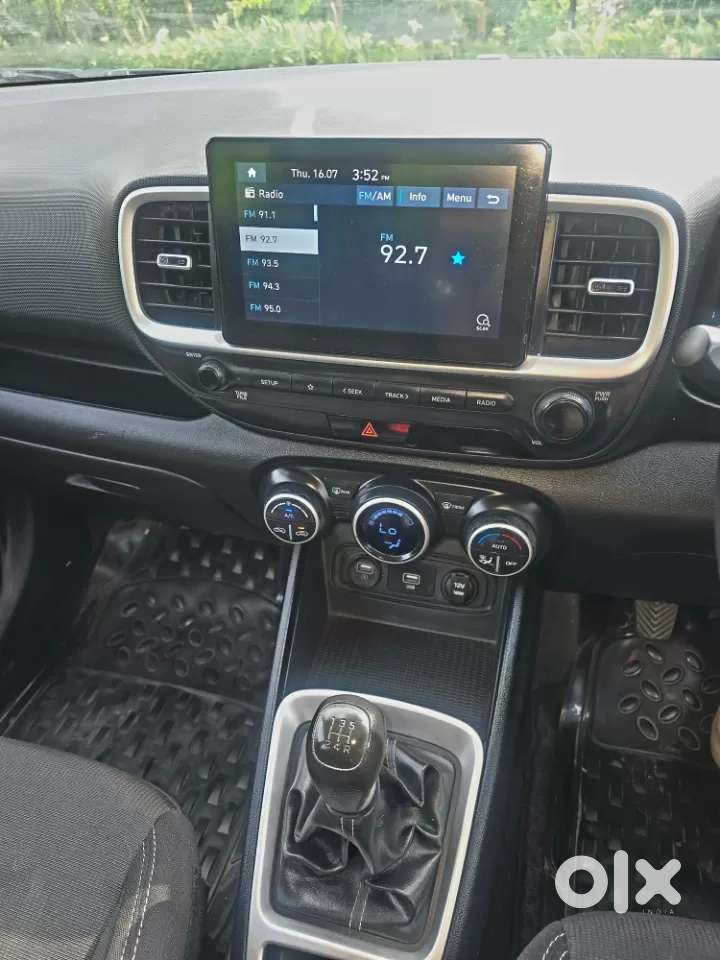 Hyundai Venue 1.2 S Plus, 2021, Petrol