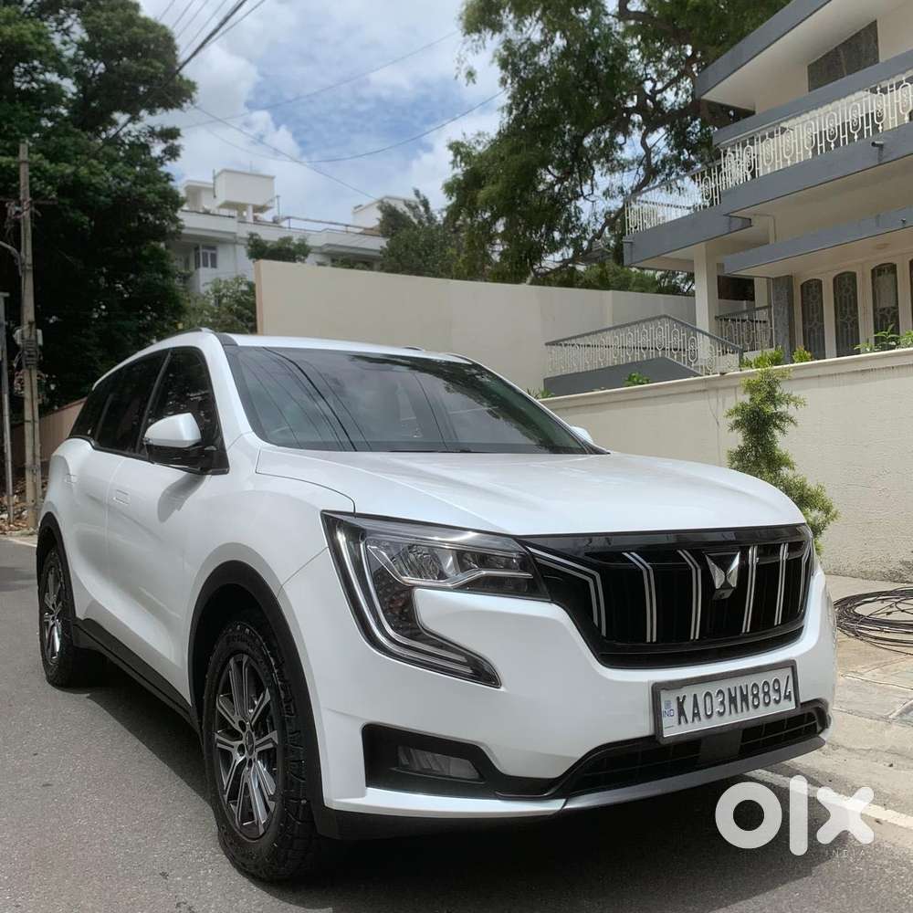 Mahindra Xuv700 2.2 Ax 7 Diesel At Luxury Pack Str Awd, 2022, Diesel
