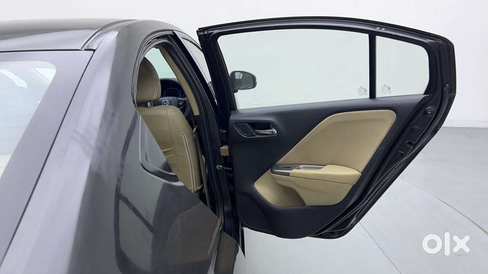 Honda City I-vtec S, 2016, Petrol