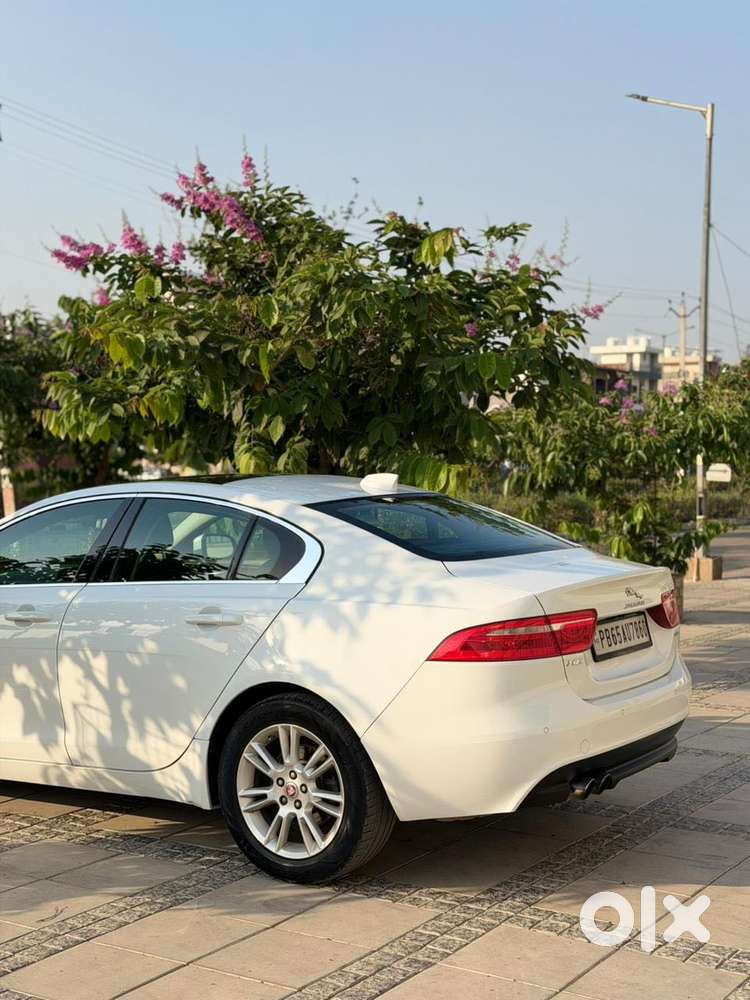 Jaguar Xe 2.0l Diesel Pure, 2019, Diesel