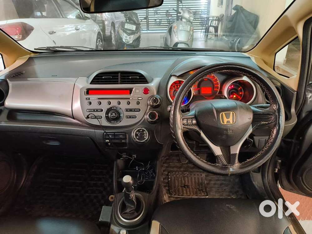 Honda Jazz 2011 Petrol 78000 Km Driven