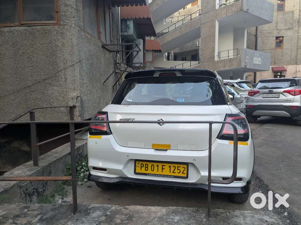 Maruti Suzuki Swift Vxi Optional Cng