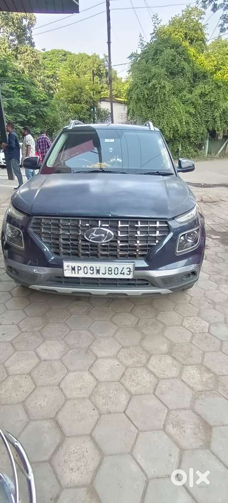 Hyundai Venue, 2021, Petrol