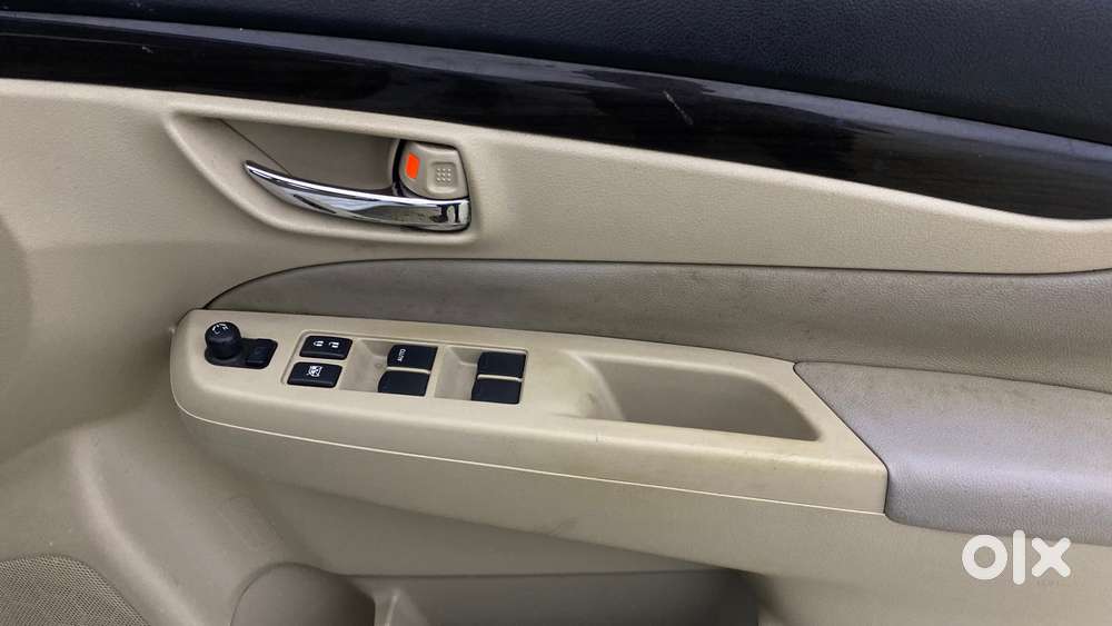 Maruti Suzuki Ciaz Zdi Shvs, 2016, Diesel