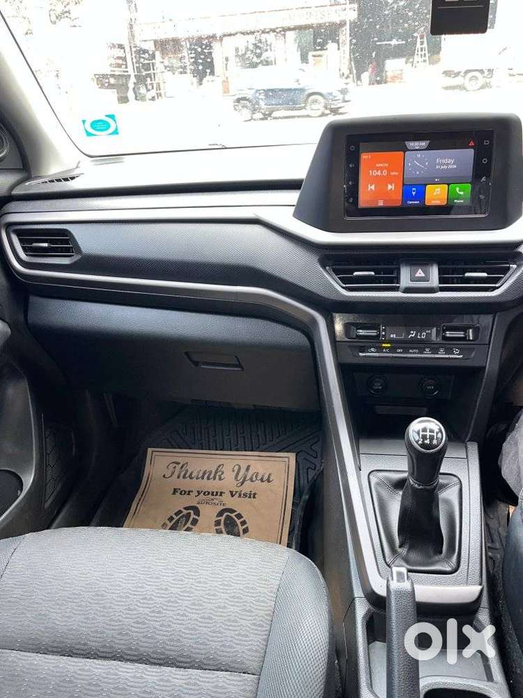 Maruti Suzuki Brezza 1.5 Vxi Smart Hybrid, 2022, Petrol