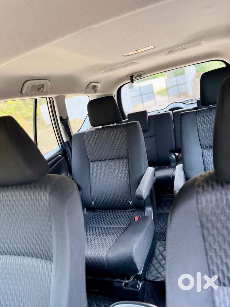 Toyota Innova Crysta [2020-ongoing] 2.4 Gx At 7 Str, 2022, Diesel