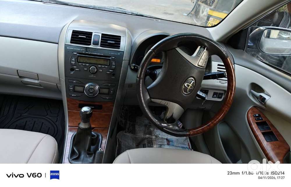 Toyota Corolla Altis 1.8 Gl, 2010, Petrol