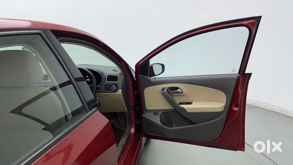 Volkswagen Vento 1.2 Tsi Highline At, 2019, Petrol