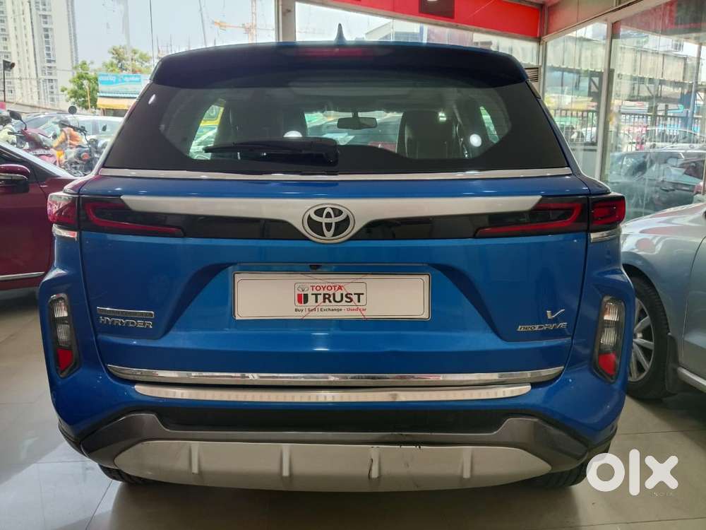 Toyota Urban Cruiser Hyryder, 2023, Petrol