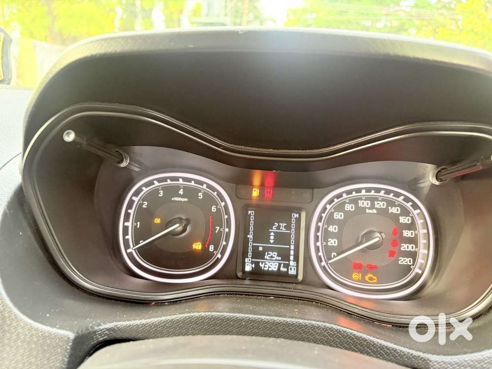 Maruti Suzuki Vitara Brezza Zxi+ Mt, 2021, Petrol
