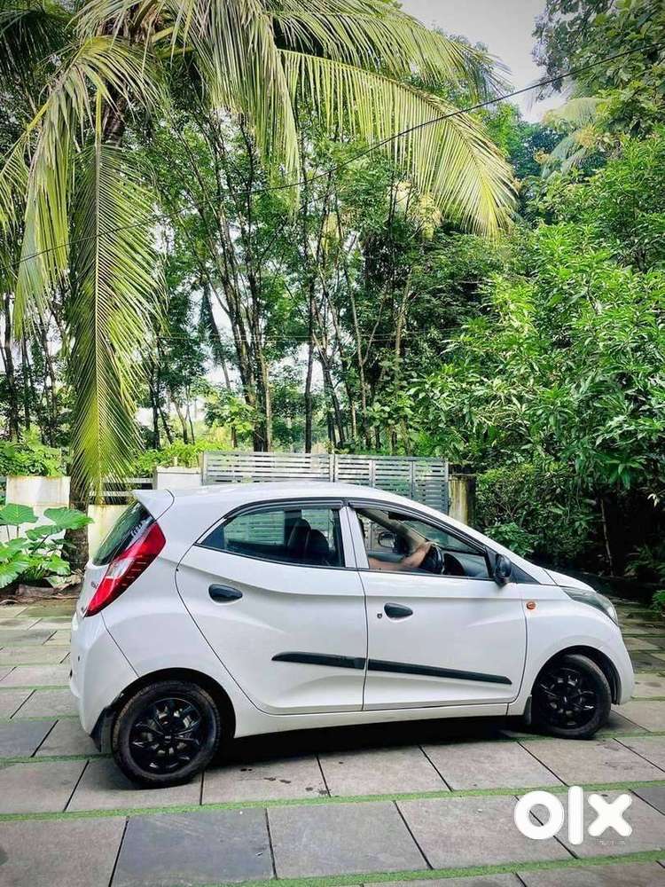 Hyundai Eon 2015 Petrol Well Maintained