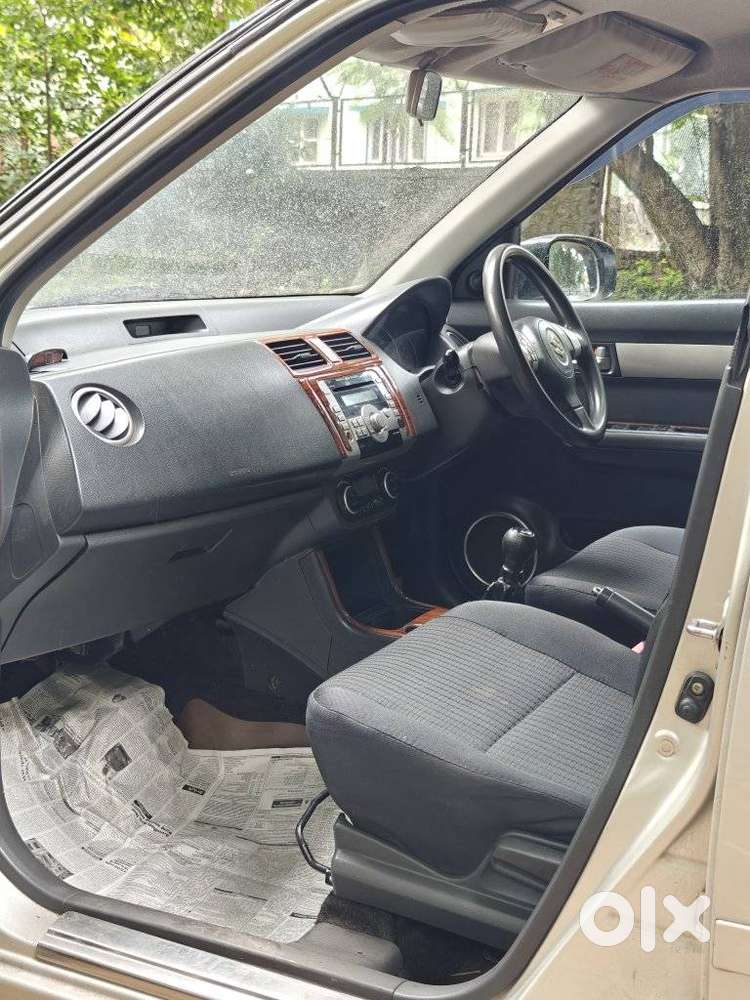 Maruti Suzuki Swift 1.3 Zxi, 2010, Cng & Hybrids