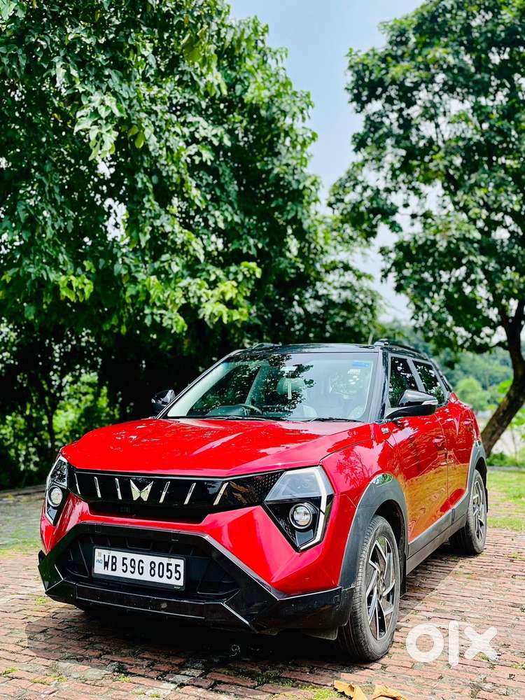 Mahindra Xuv 3xo, 2025, Petrol