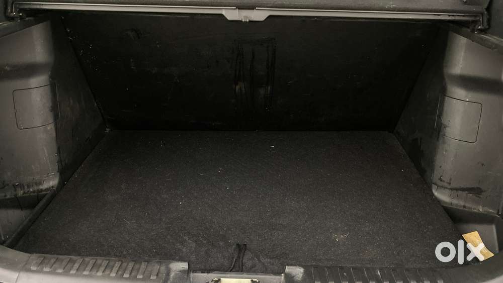 Maruti Suzuki Vitara Brezza 1.5 Vxi At, 2020, Petrol