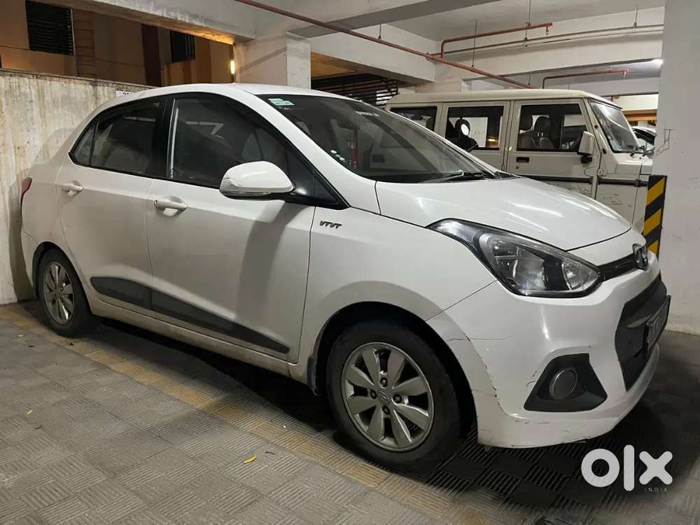Dl Registered- Hyundai Xcent S(o) 2015 Cng & Petrol Well Maintained
