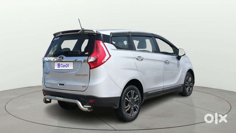 Mahindra Marazzo M8, 2019, Diesel